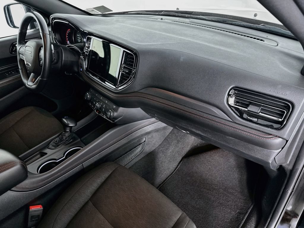 Used 2025 Dodge Durango GT RWD image 31