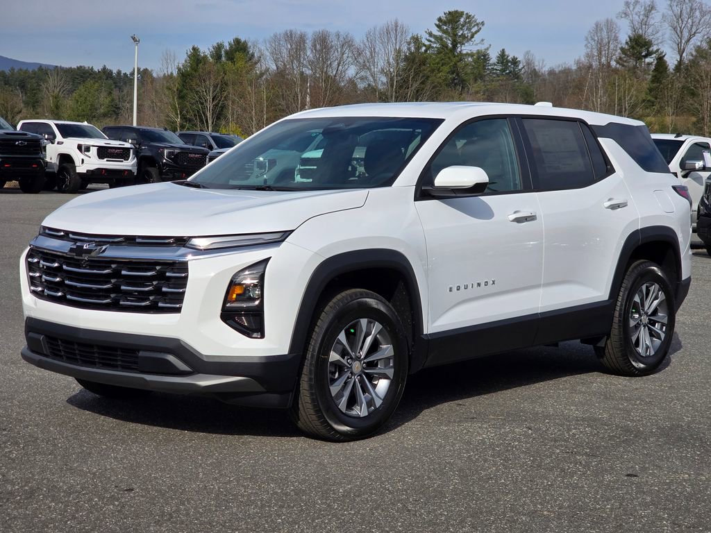 New 2026 Chevrolet Equinox LT image 2
