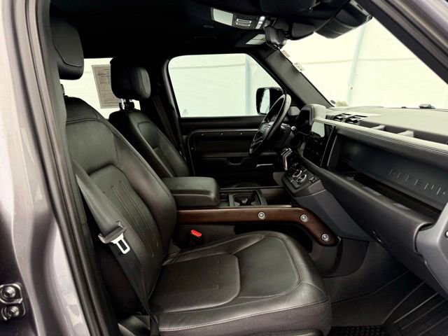Used 2023 Land Rover Defender 130 X AWD/4WD image 23