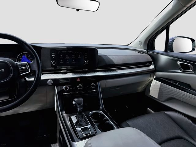 Used 2024 Kia Carnival LX FWD image 22