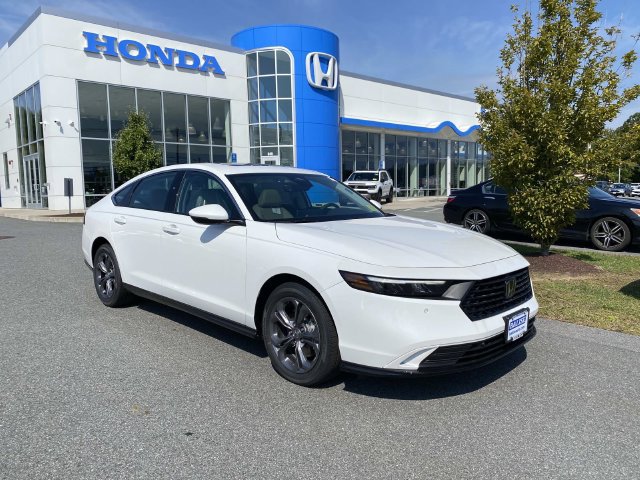 New 2026 Honda Accord EX-L image 1