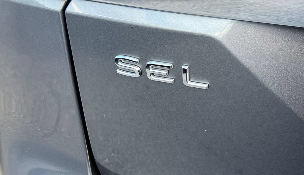 Used 2024 Volkswagen Atlas SEL AWD/4WD image 17