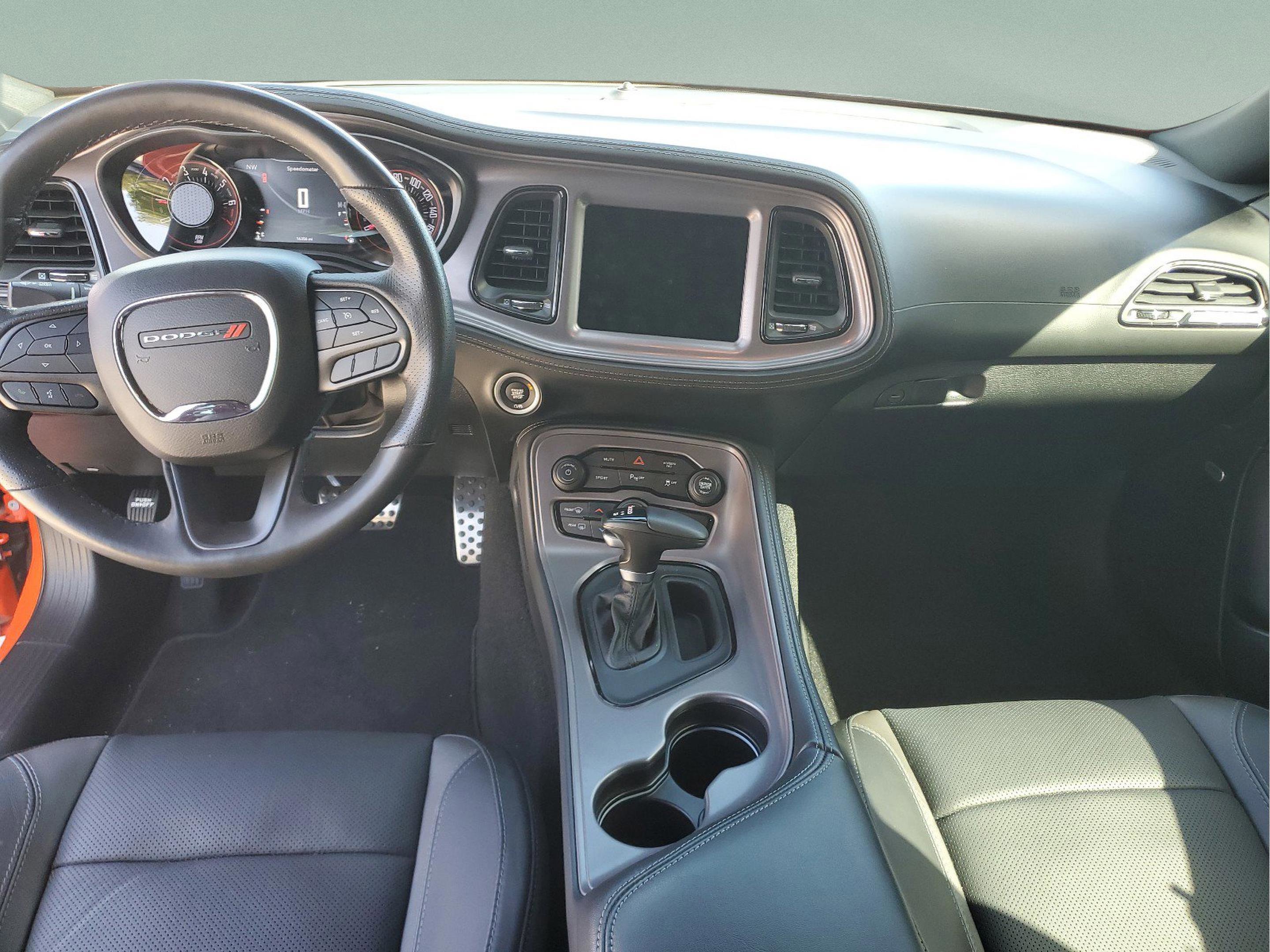 Certified 2023 Dodge Challenger SXT w/ Plus Package RWD image 9