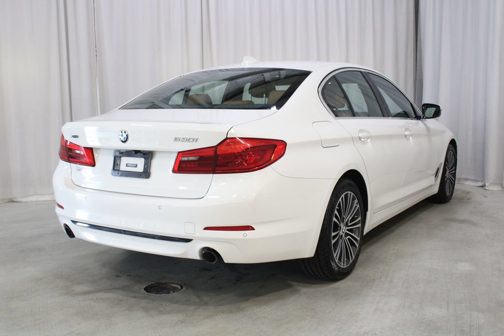 Used 2020 BMW 530i xDrive w/ Premium Package AWD/4WD image 26