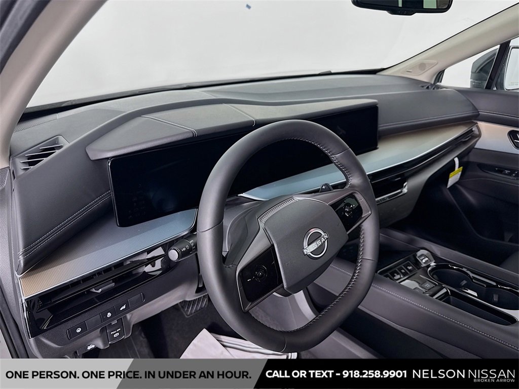 New 2025 Nissan Murano SL image 9