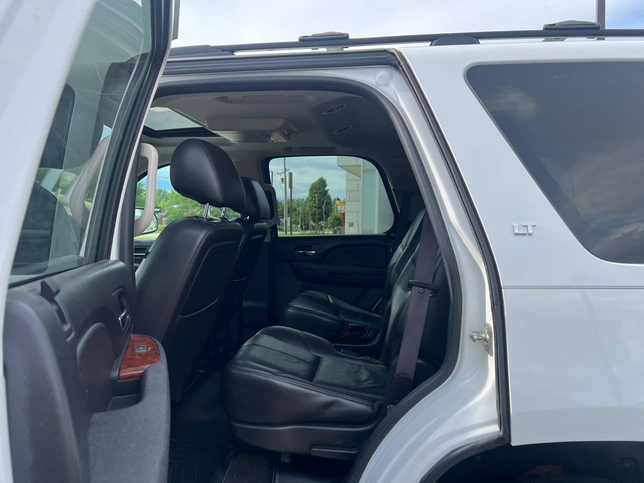 Used 2012 Chevrolet Tahoe LT AWD/4WD image 27