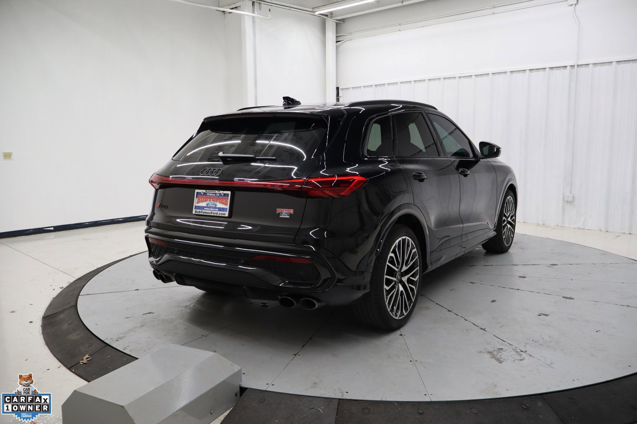 Used 2025 Audi SQ5 Premium Plus w/ Premium Plus Package image 4