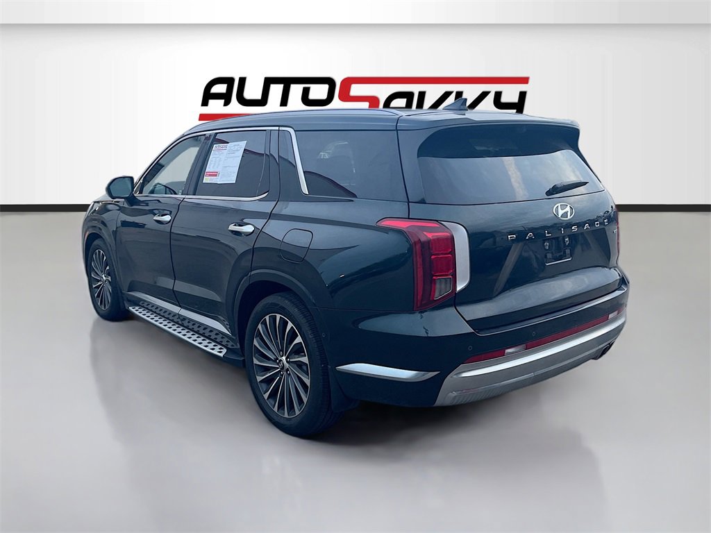 Used 2024 Hyundai Palisade Calligraphy image 5
