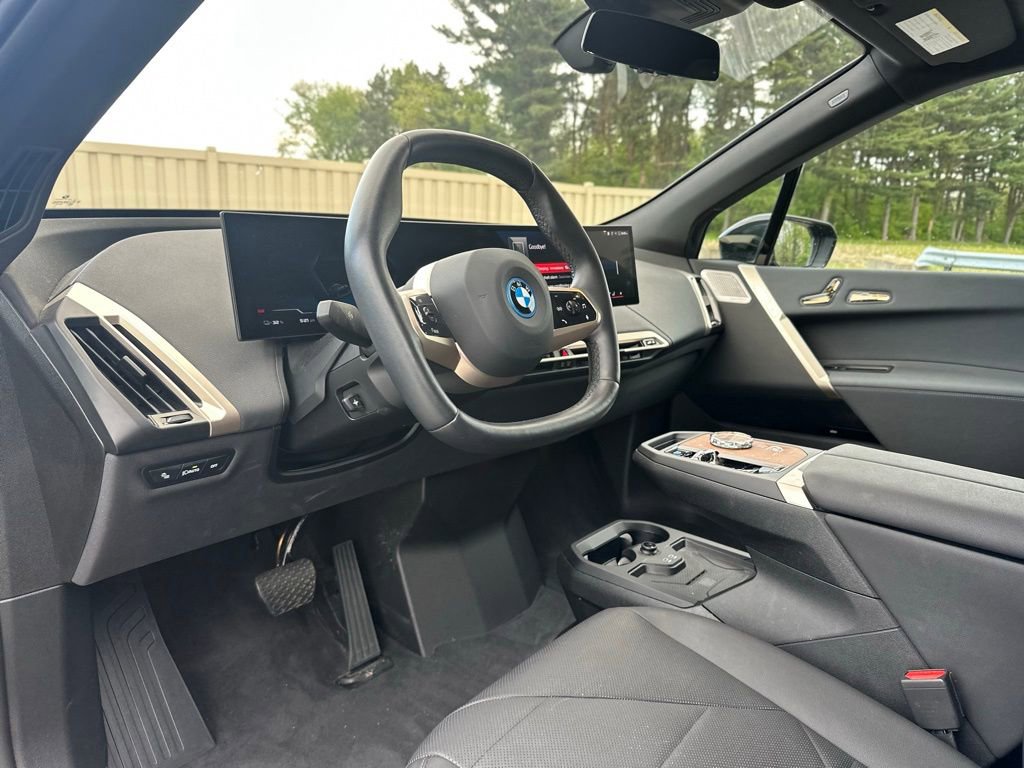 Certified 2024 BMW iX M60 AWD/4WD image 13