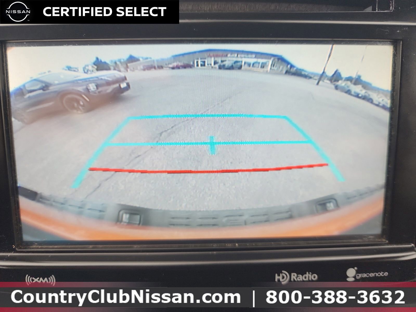 Used 2018 Toyota Tacoma SR5 AWD/4WD image 16