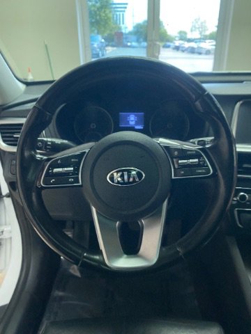 Used 2020 Kia Optima SE image 25