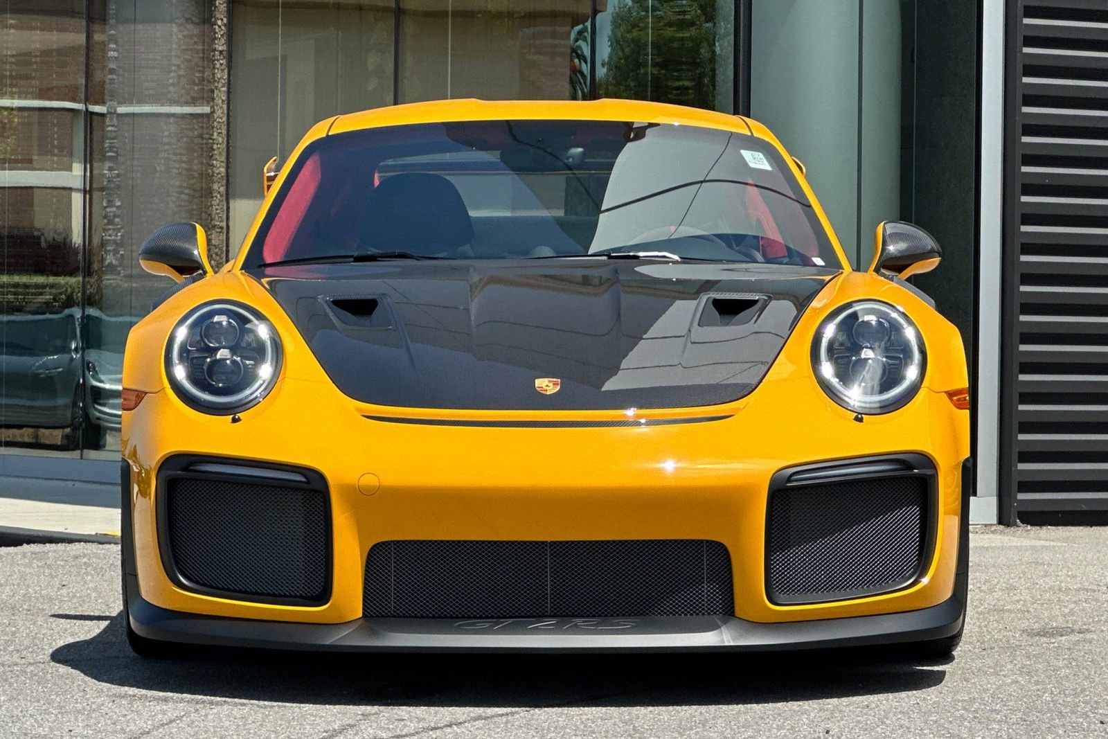 Certified 2018 Porsche 911 GT2 RS RWD image 11