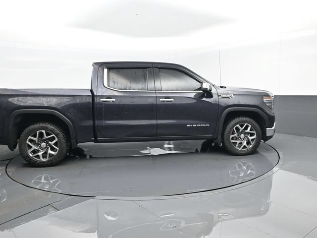 Used 2022 GMC Sierra 1500 SLT AWD/4WD image 4