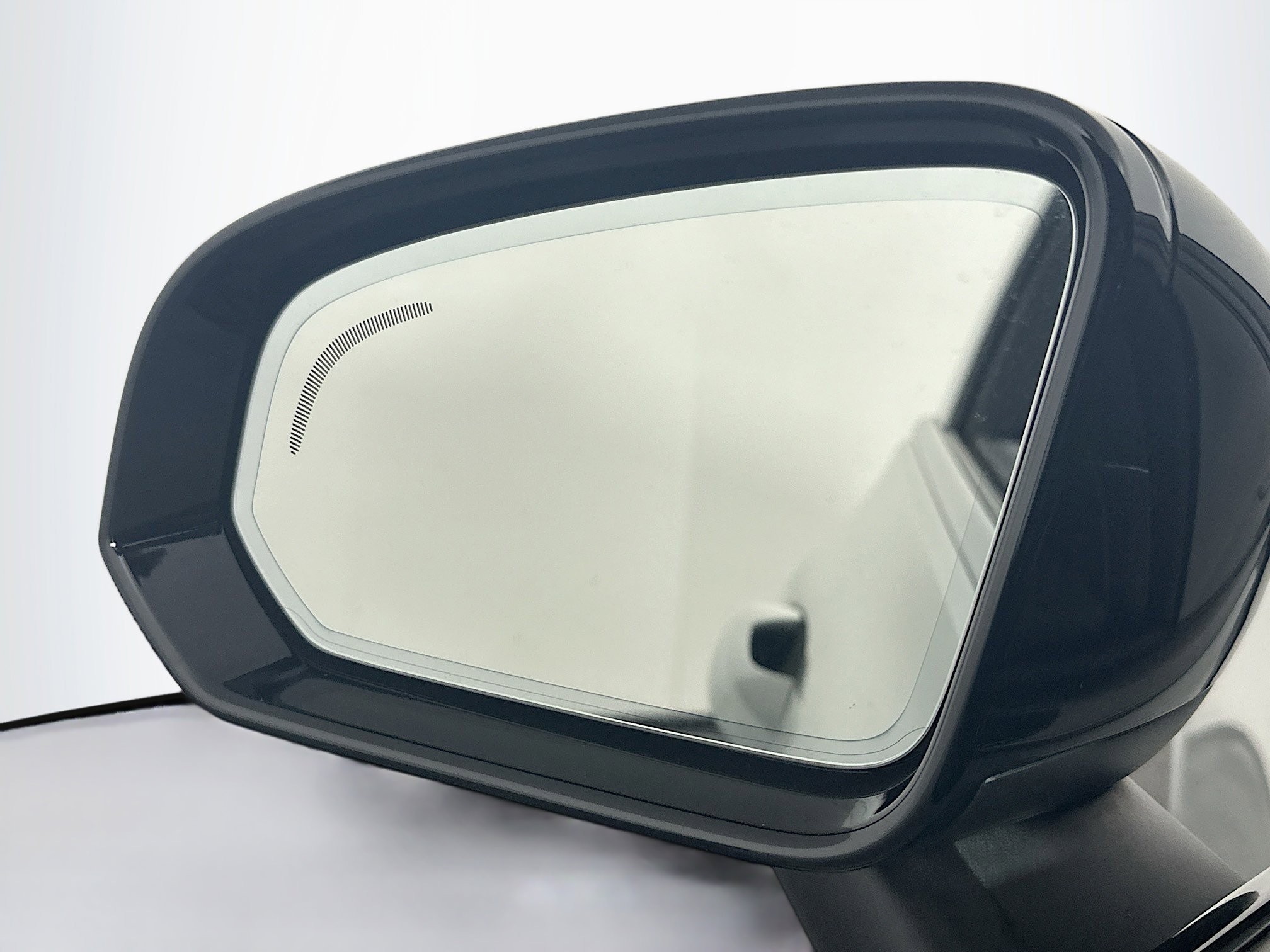 Used 2025 Volvo S60 B5 Plus image 16