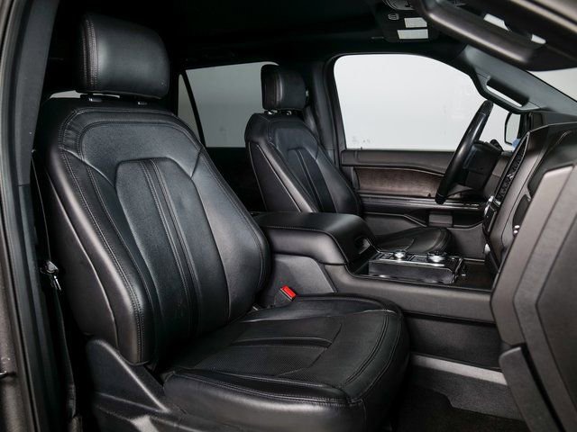 Used 2020 Ford Expedition Limited w/ Equipment Group 302A image 3