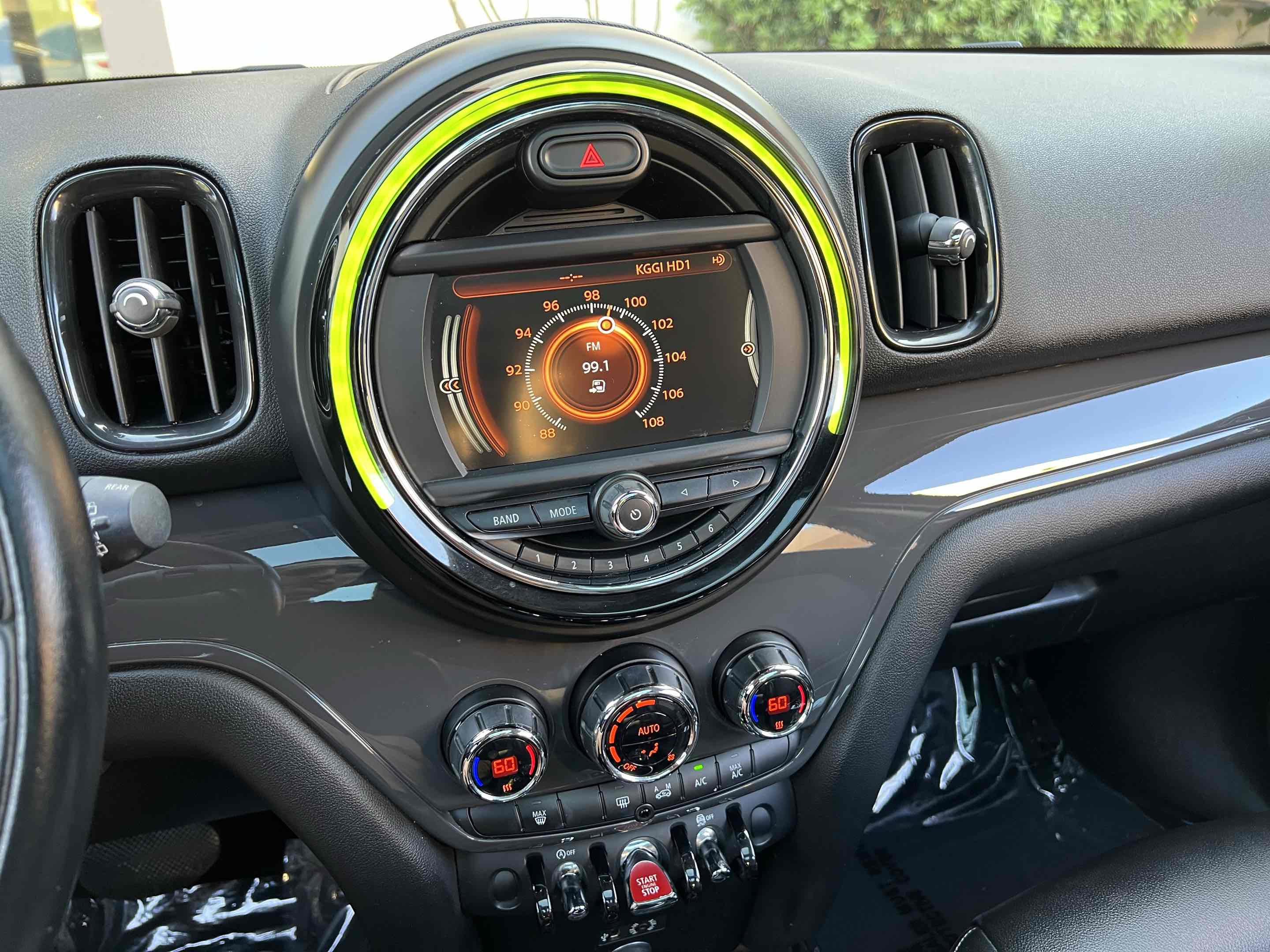 Used 2017 MINI Cooper Countryman image 8