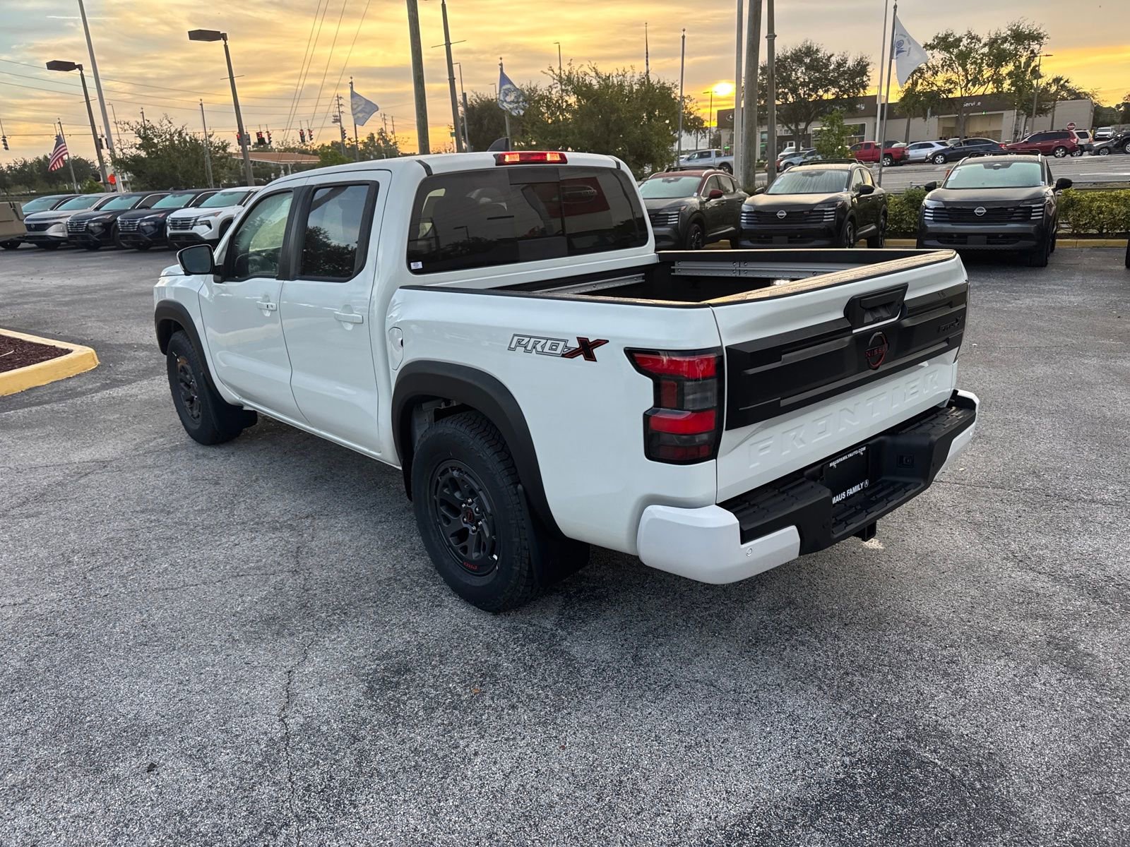 New 2026 Nissan Frontier Pro-X image 10
