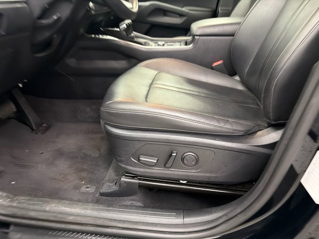 Used 2024 Kia Sorento S FWD image 10