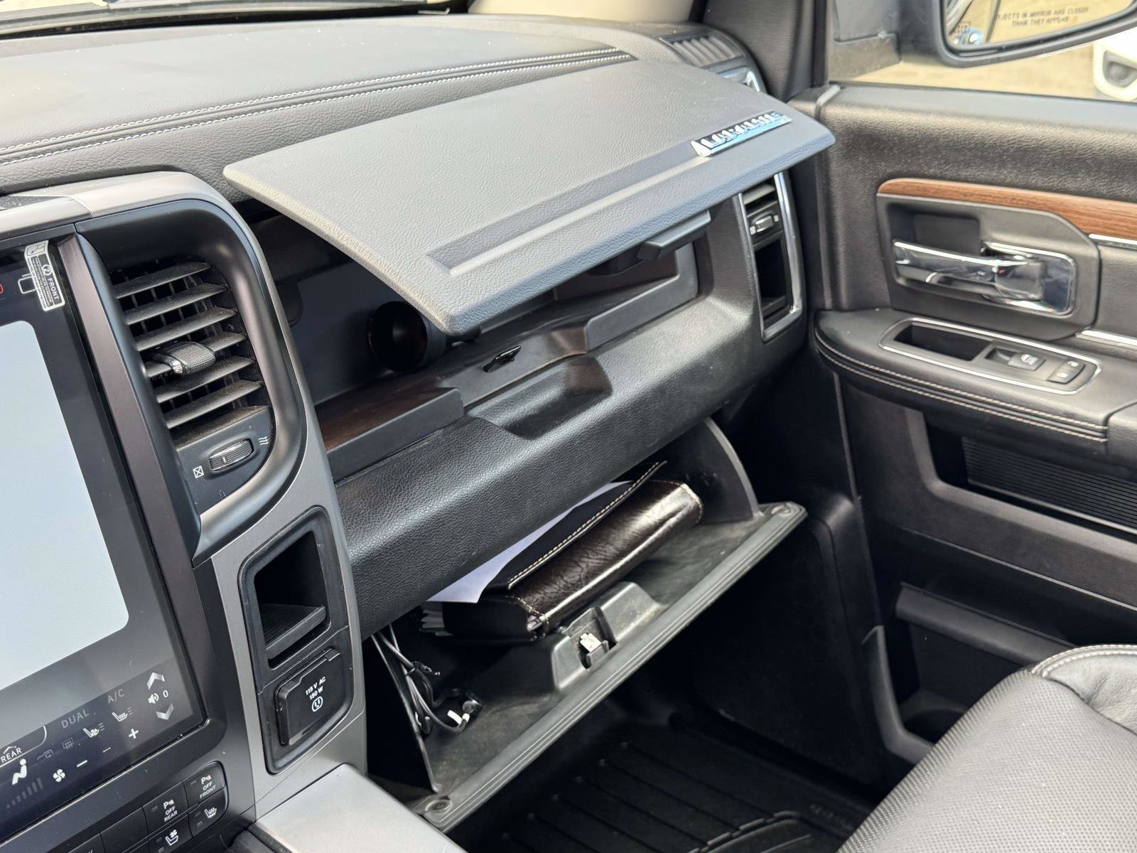 Used 2017 RAM 1500 Laramie w/ Convenience Group image 31