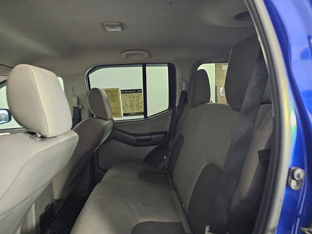 Used 2015 Nissan Xterra S image 20