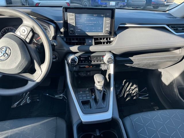 Certified 2022 Toyota RAV4 XLE AWD/4WD image 2