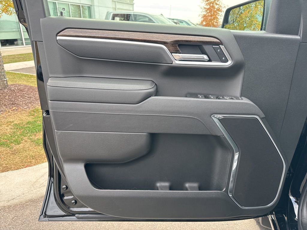 New 2026 GMC Sierra 1500 Elevation image 11