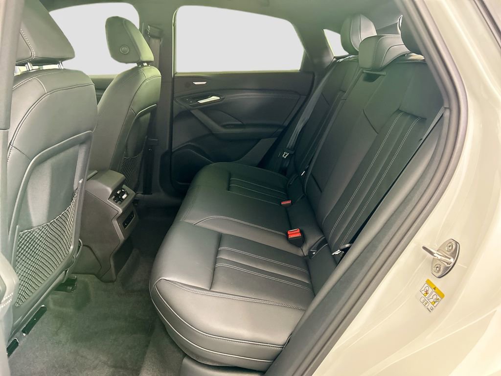 New 2027 Audi Q6 e-tron Premium Plus AWD/4WD image 20