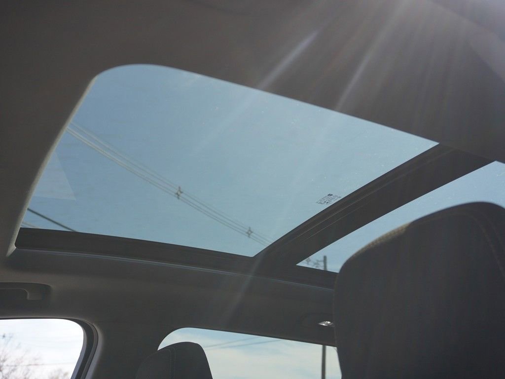 Used 2020 GMC Terrain SLE w/ Driver Convenience Package image 21