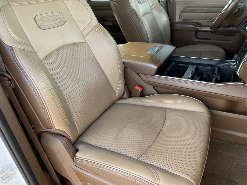 Used 2023 RAM 3500 Limited image 27