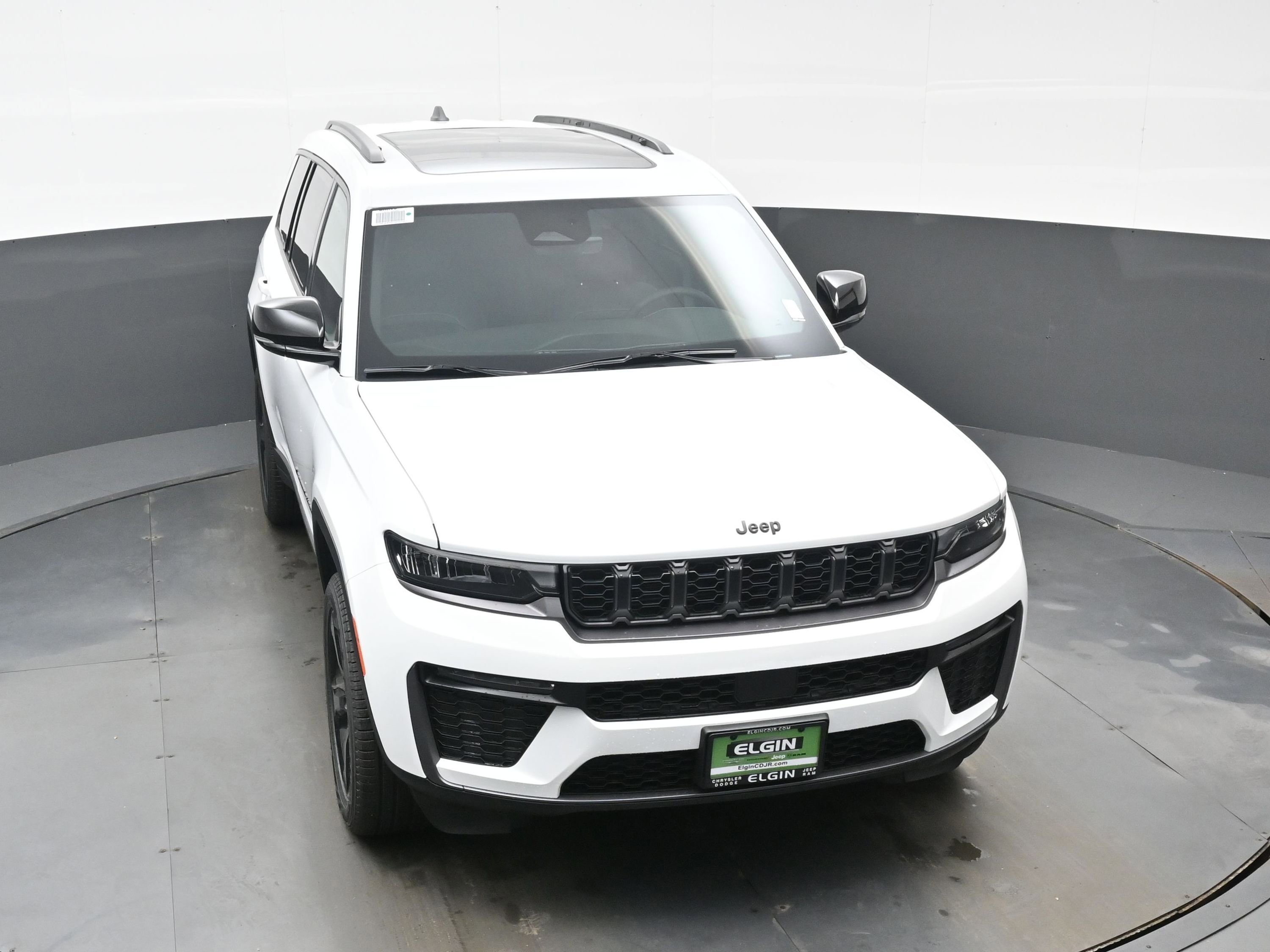 New 2026 Jeep Grand Cherokee L Limited w/ Limited Altitude Package AWD/4WD image 26