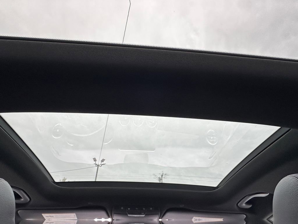 Used 2021 Mercedes-Benz GLC 43 AMG 4MATIC image 29