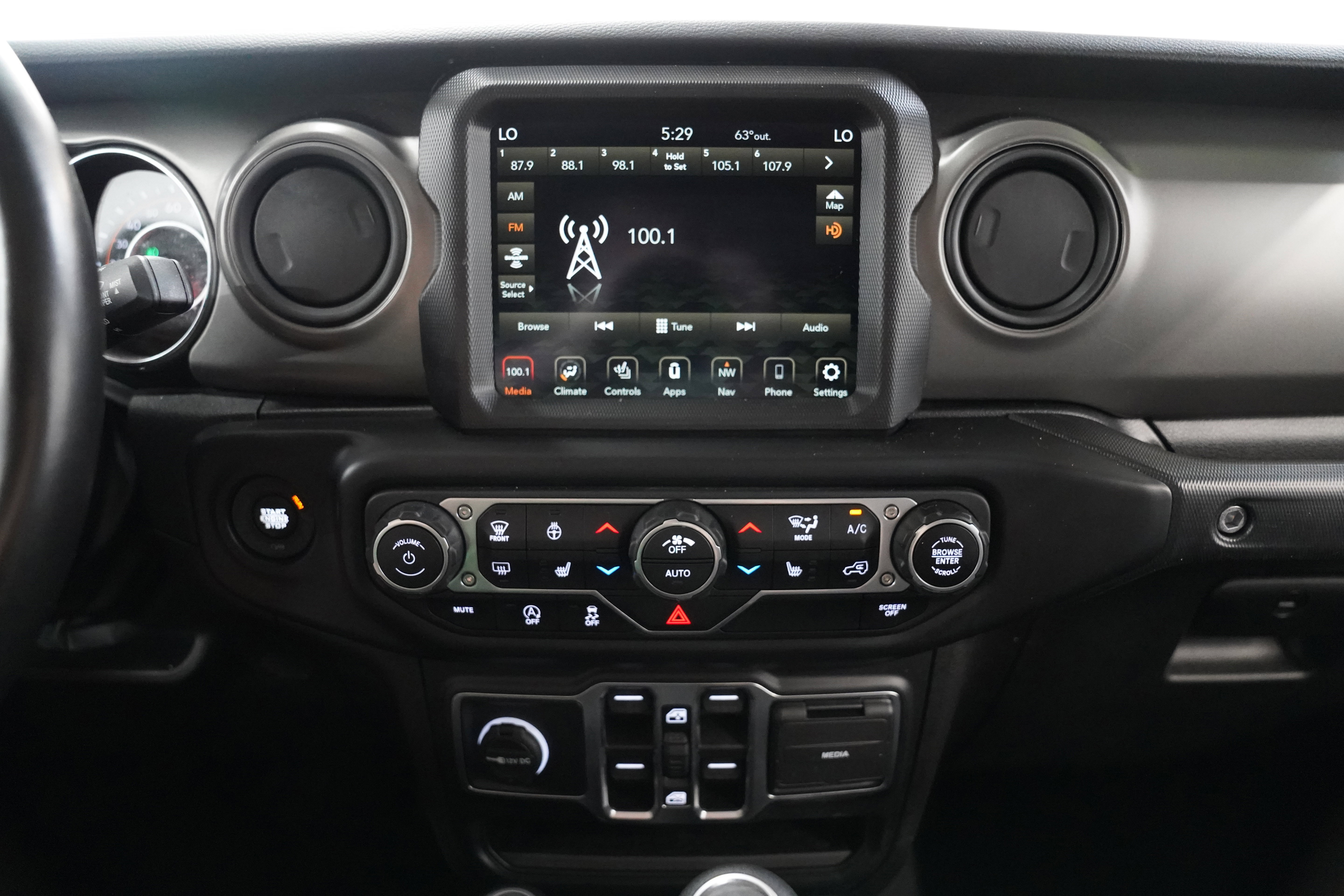 Used 2022 Jeep Wrangler Unlimited Sport AWD/4WD image 22