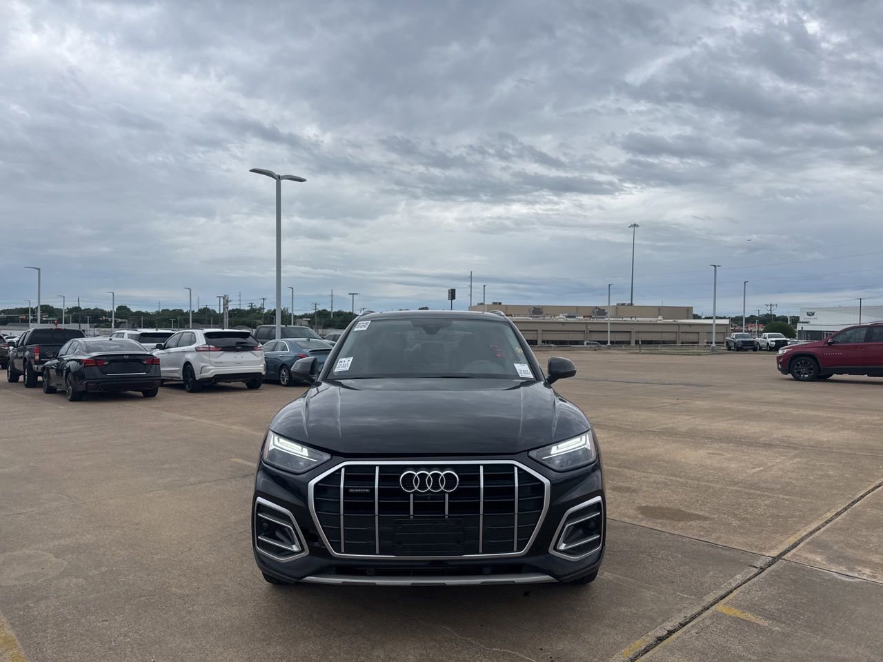 Used 2021 Audi Q5 2.0T Premium Plus w/ Premium Plus Package AWD/4WD image 4