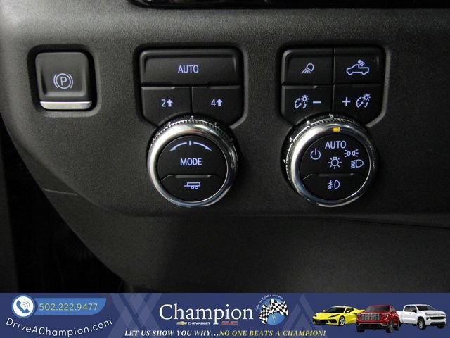 Used 2023 GMC Sierra 1500 SLT w/ SLT Premium Package AWD/4WD image 31