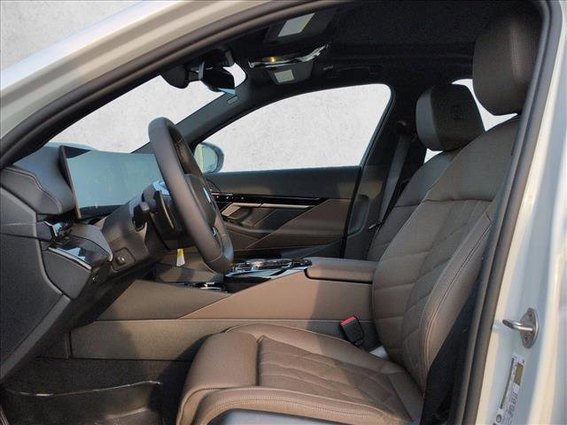 New 2026 BMW 530i xDrive image 4