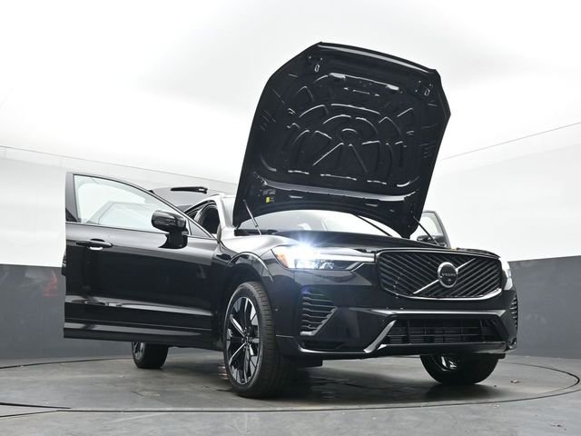 New 2026 Volvo XC60 T8 Plus w/ Protection Package Premier image 55