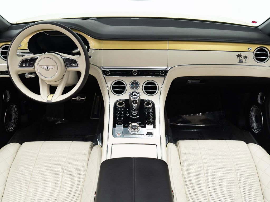 Used 2022 Bentley Continental GT image 31