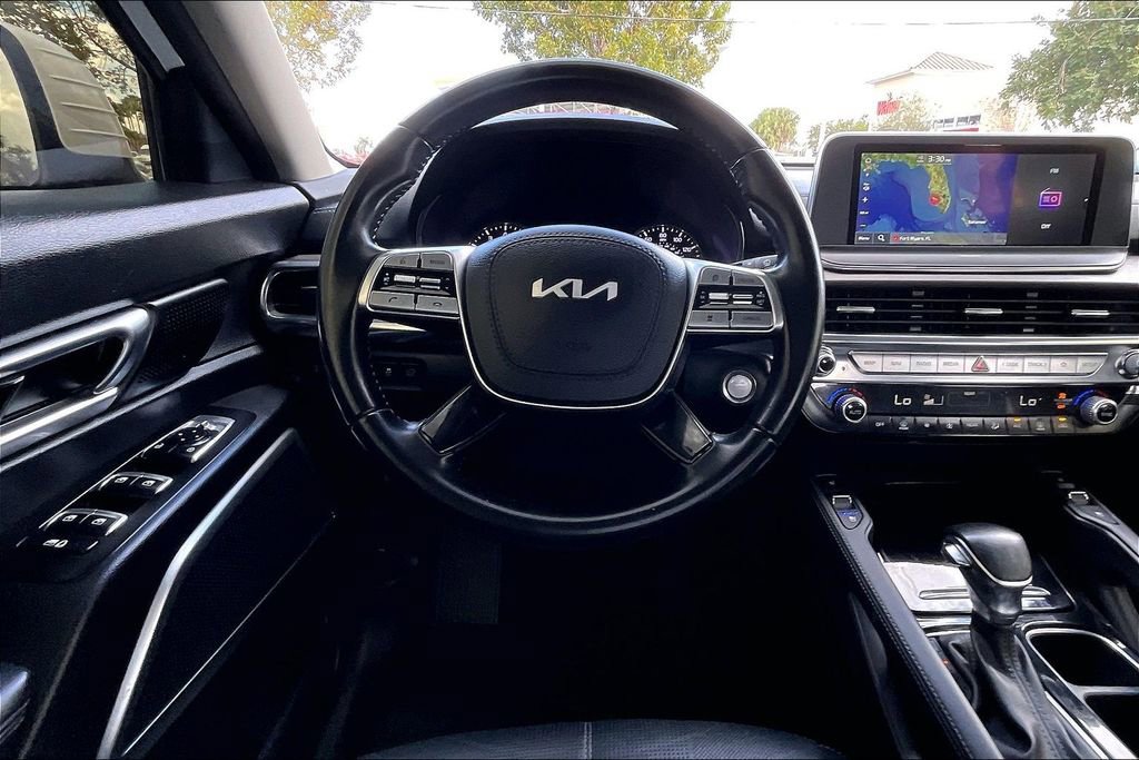 Used 2022 Kia Telluride EX w/ EX Premium Package image 5