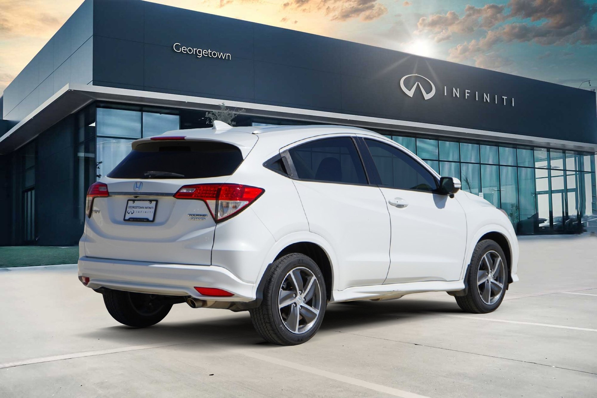 Used 2020 Honda HR-V Touring image 4