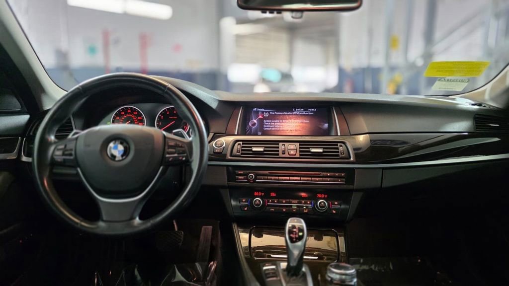 Used 2016 BMW 535i xDrive Sedan image 11