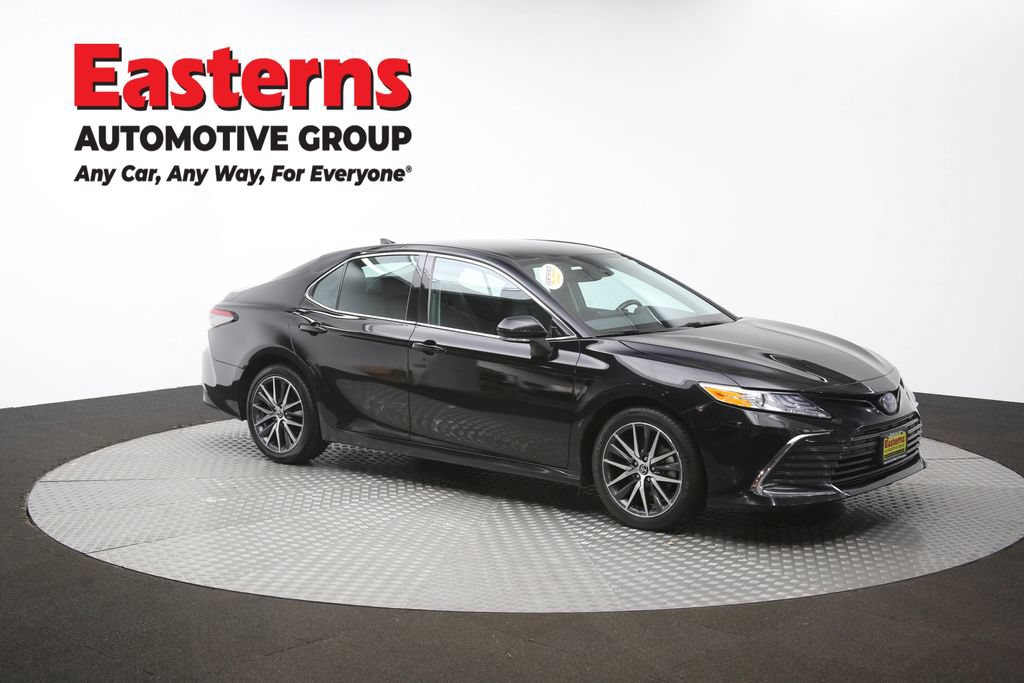 Used 2022 Toyota Camry XLE FWD image 47