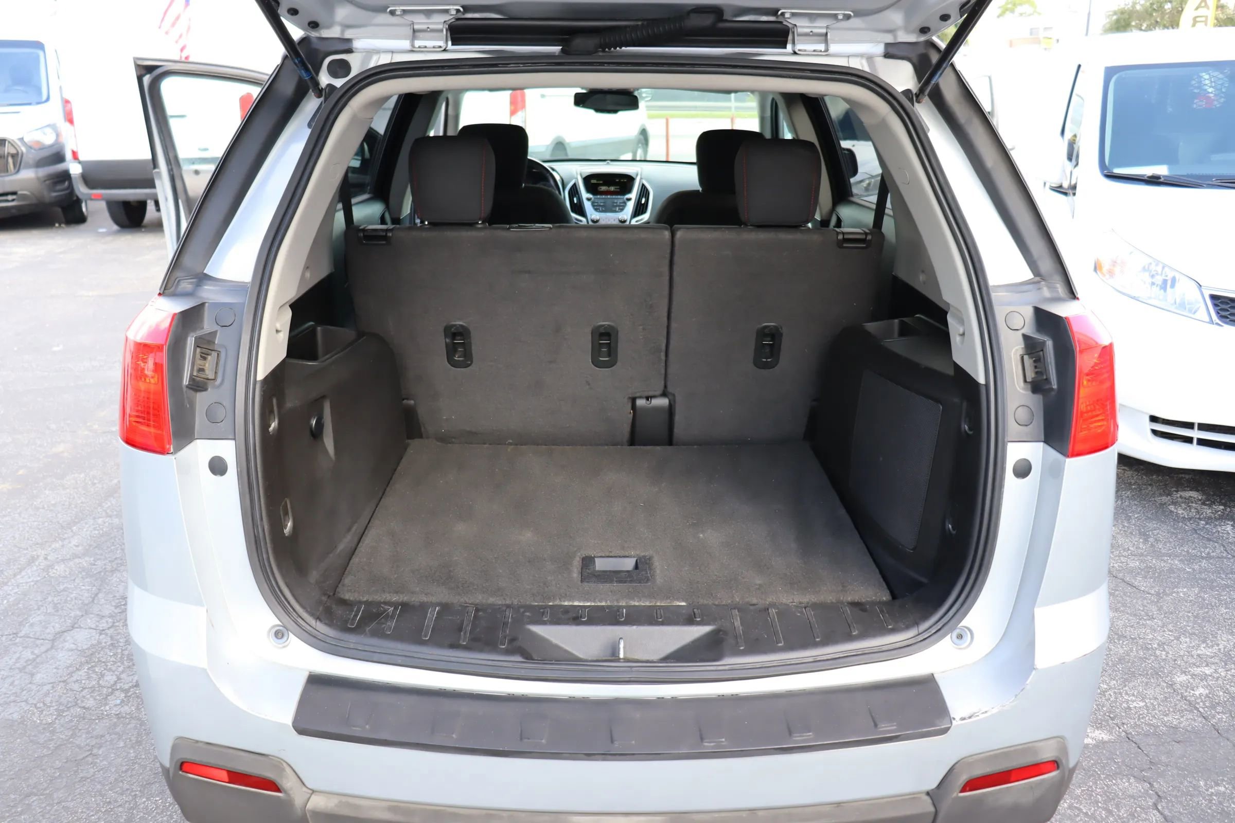 Used 2015 GMC Terrain SLE image 15