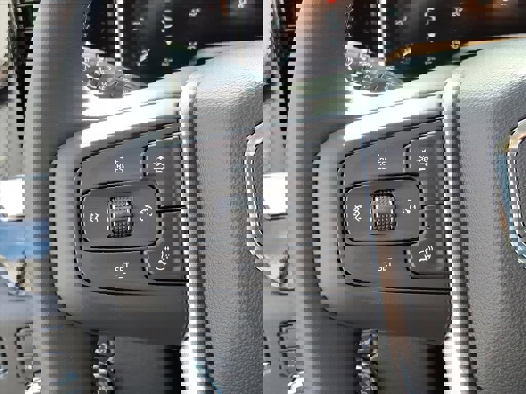 New 2026 GMC Sierra 1500 Elevation image 17