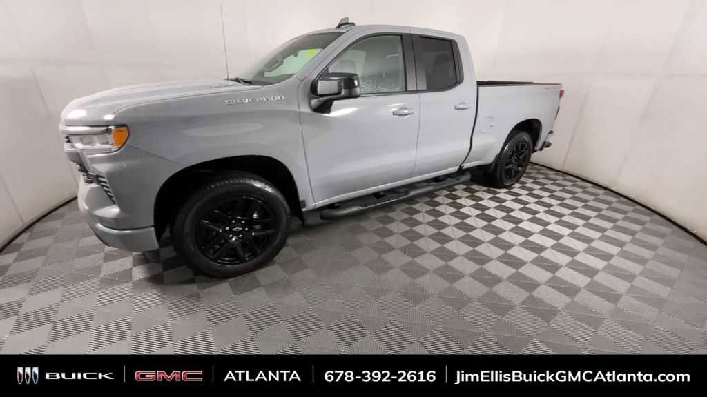 Used 2025 Chevrolet Silverado 1500 RST w/ Protection Package image 4