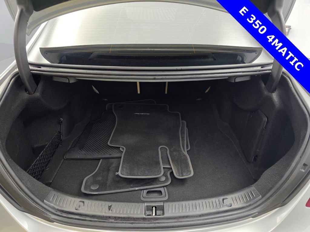 Used 2020 Mercedes-Benz E 350 4MATIC Sedan image 17