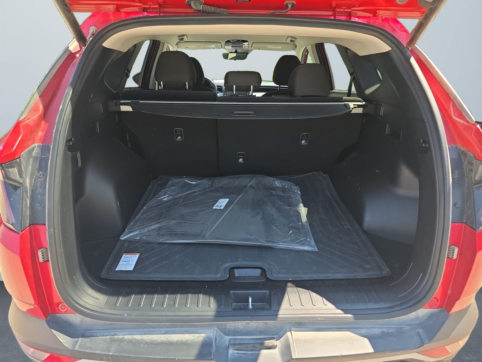 Certified 2023 Hyundai Tucson SEL AWD/4WD image 16