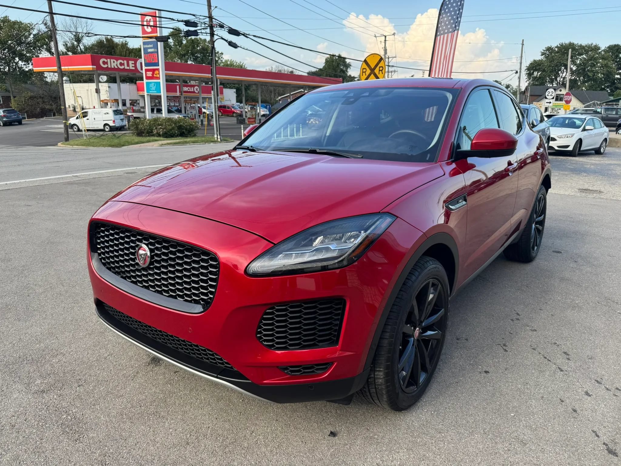 Used 2020 Jaguar E-PACE SE AWD/4WD image 3