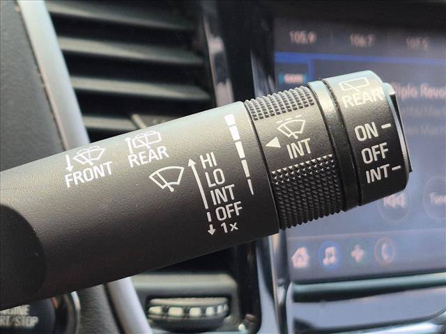 Used 2021 Chevrolet Trax LT w/ Midnight Edition FWD image 14