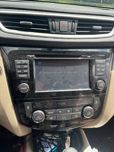 Used 2016 Nissan Rogue SL w/ SL Premium Package AWD/4WD image 11
