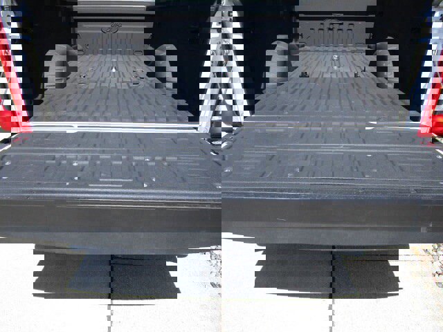 Used 2023 Ford F350 XL image 8